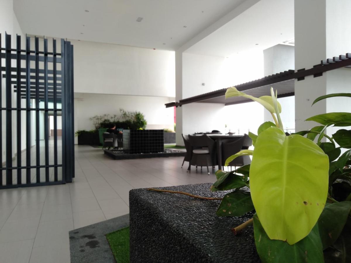 #4 Summer Studio - One South Seri Kembangan Esterno foto