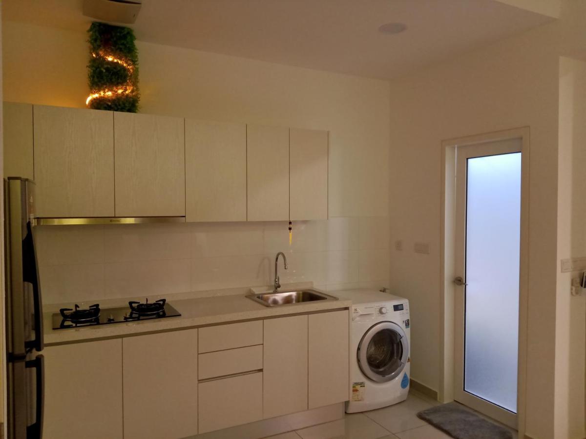 #4 Summer Studio - One South Seri Kembangan Esterno foto